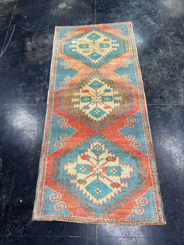 Turkish Vintage Rug 2'8'' x 5'11'' #24826