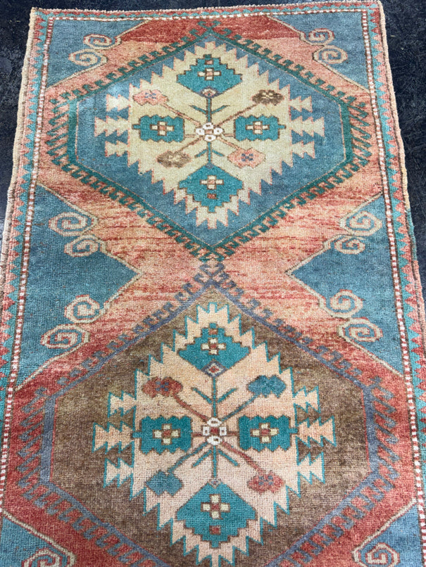 Turkish Vintage Rug 2'8'' x 5'11'' #24826