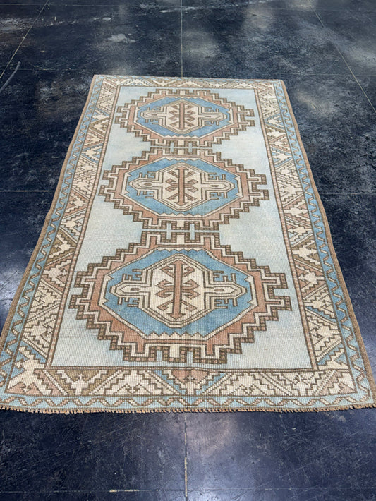 Turkish Vintage Rug 3'2'' x 5'4'' #24827