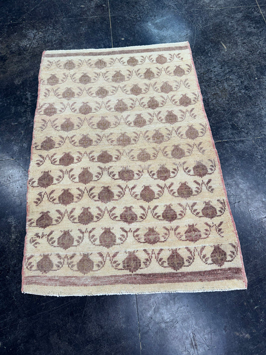 Turkish Vintage Rug 2'8'' x 4'1" #24822
