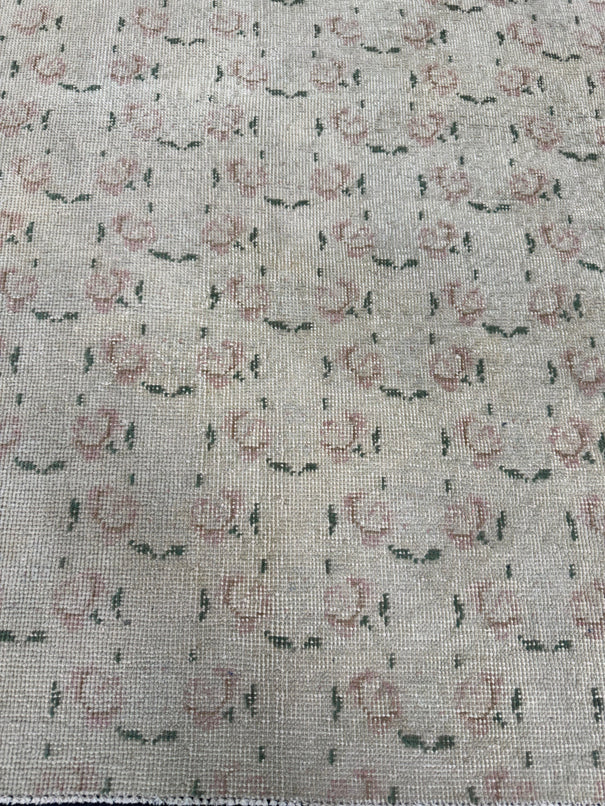 Turkish Vintage Rug 3'5'' x 4'9" #24823