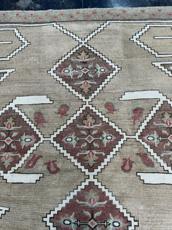 Turkish Vintage Rug 4'10'' x 8'1" #24821