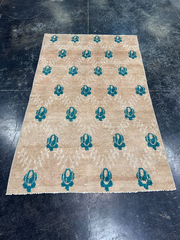 Turkish Vintage Rug 2'8'' x 4'4" #24818