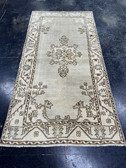 Turkish Vintage Rug 2'11'' x 5'11" #24819