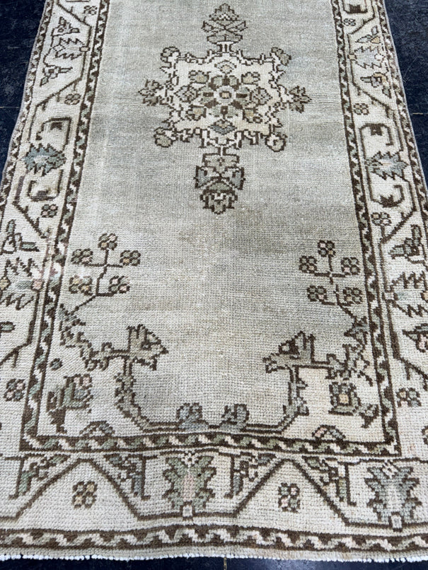 Turkish Vintage Rug 2'11'' x 5'11" #24819