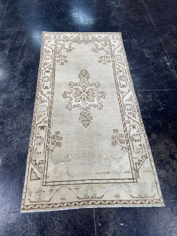 Turkish Vintage Rug 2'11'' x 5'11" #24819