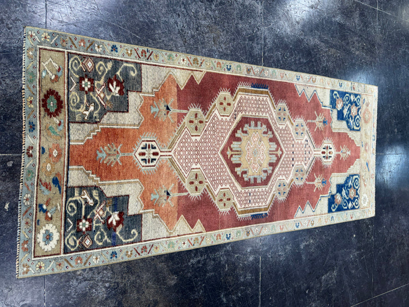Turkish Vintage Runner Rug 2'8'' x 6'3'' #24816