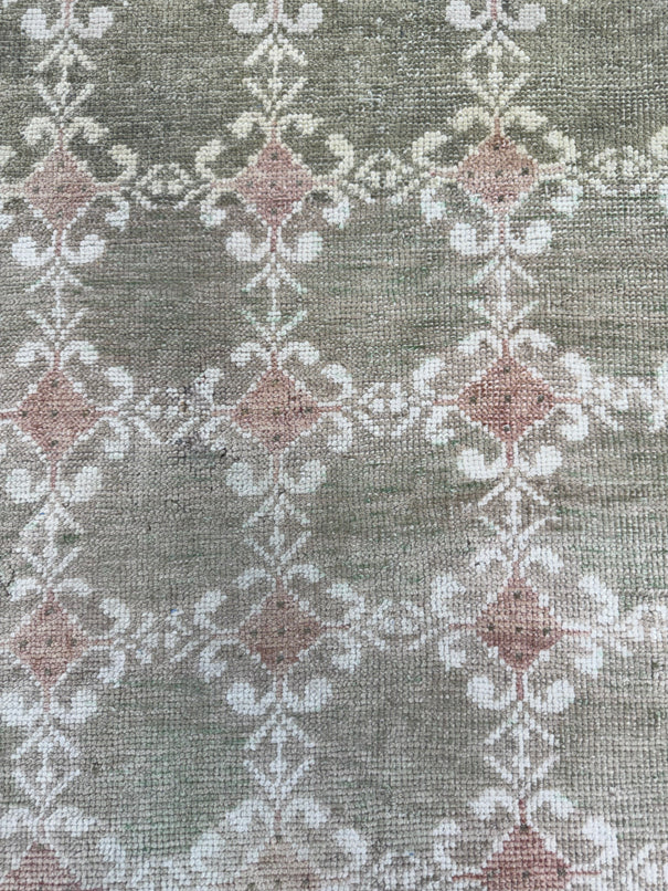 Turkish Vintage Rug 3' x 3'6" #24817