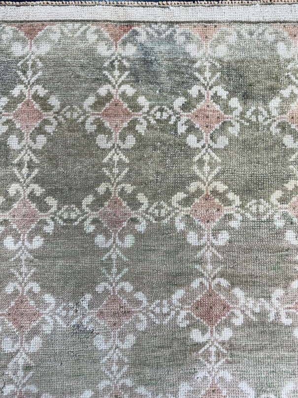 Turkish Vintage Rug 3' x 3'6" #24817