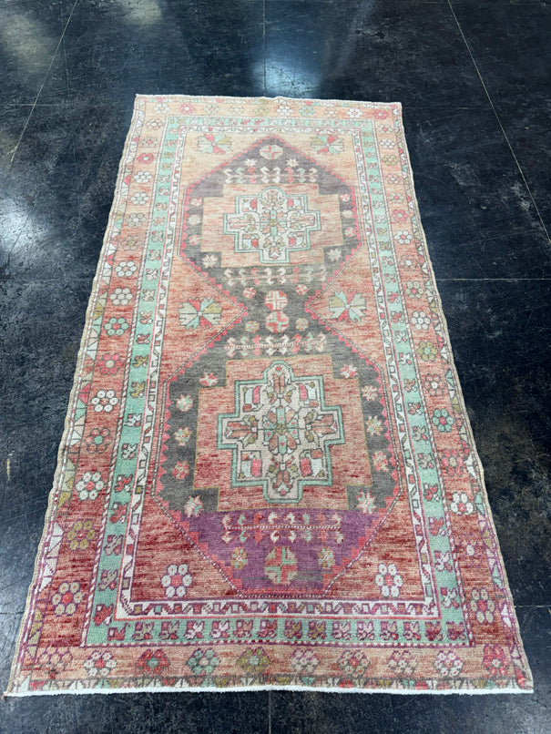Turkish Vintage Rug 3'4'' x 6'8" #24806