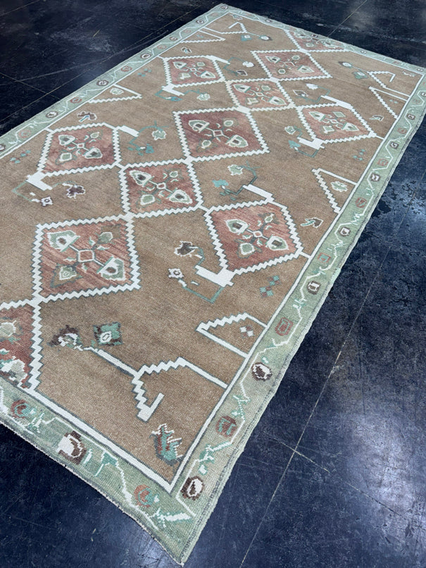 Turkish Vintage Rug 5'3'' x 9'5" #24802