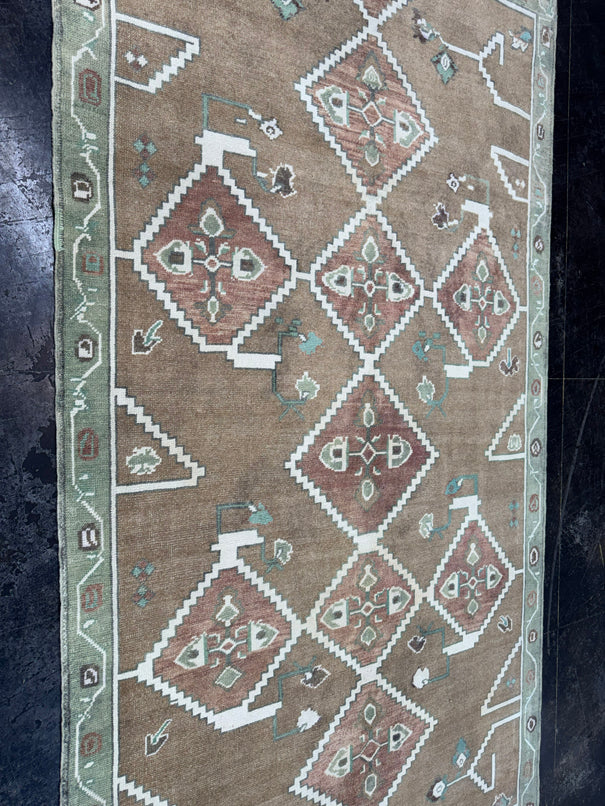 Turkish Vintage Rug 5'3'' x 9'5" #24802