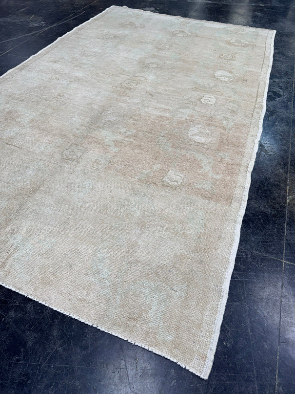 Turkish Vintage Rug 4'10'' x 8'4" #24801