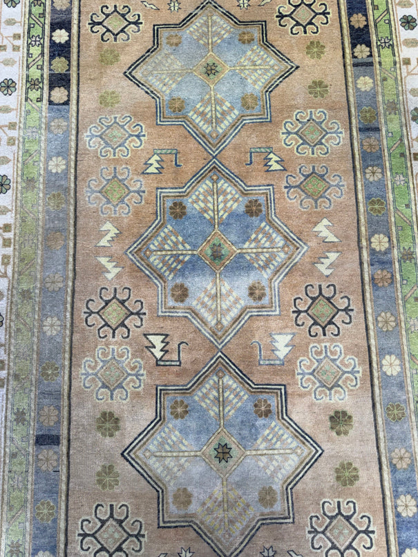 Turkish Vintage Rug 5'2'' x 8'4" #24800