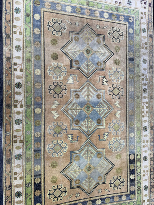 Turkish Vintage Rug 5'2'' x 8'4" #24800