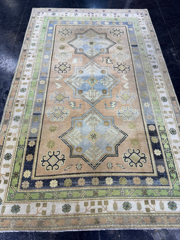Turkish Vintage Rug 5'2'' x 8'4" #24800