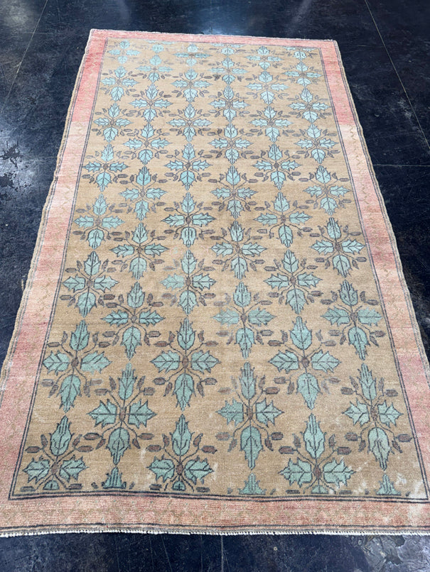 Turkish Vintage Rug 4'2'' x 7'5" #24798