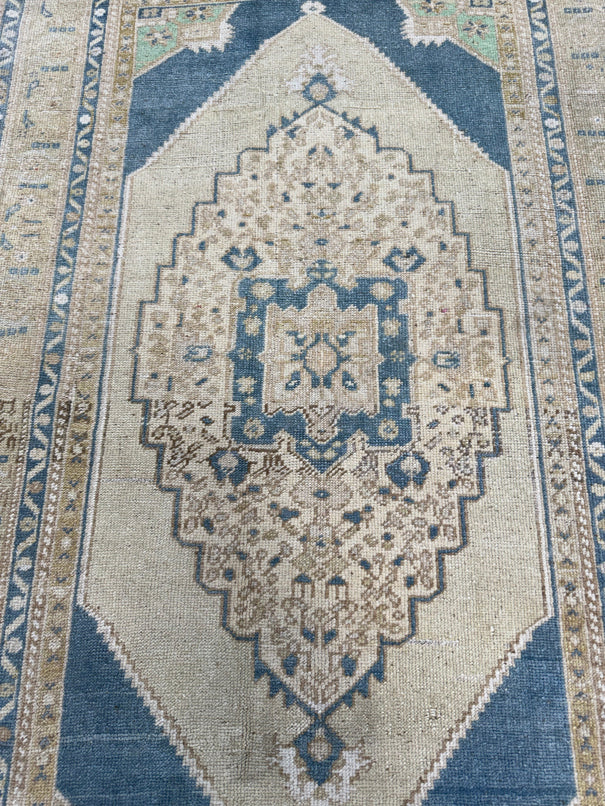 Turkish Vintage Rug 3'5'' x 5'11" #24796