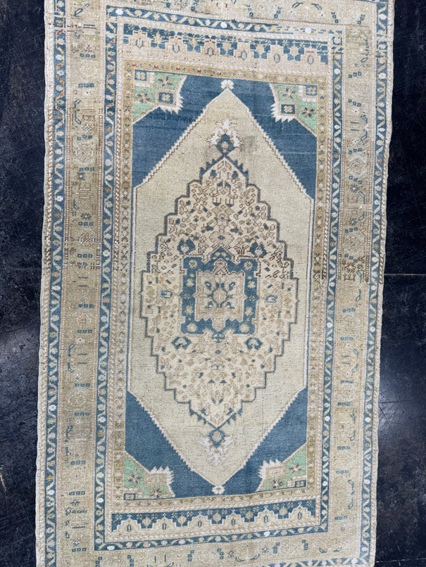 Turkish Vintage Rug 3'5'' x 5'11" #24796