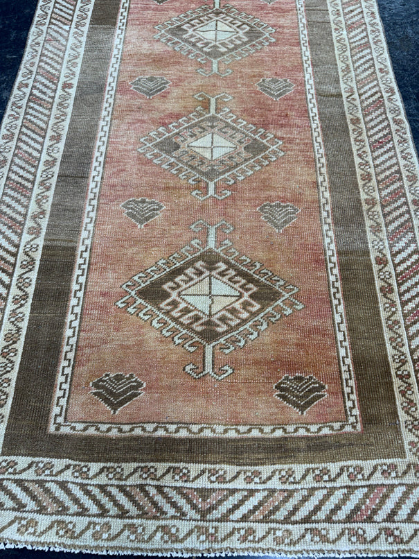 Turkish Vintage Rug 3'2" x 5'10" #24793