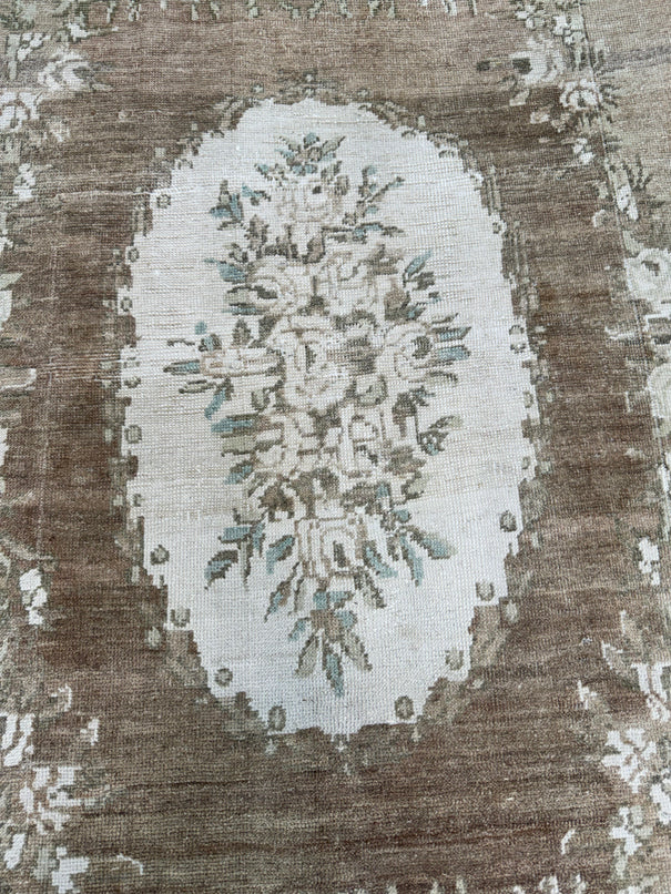 Turkish Vintage Rug 4'10" x 6'3" #24789