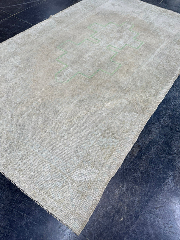 Turkish Vintage Rug 3'10" x 6'7" #24782