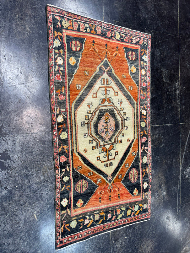 Turkish Vintage Rug 3'2" x 5'11" #24783
