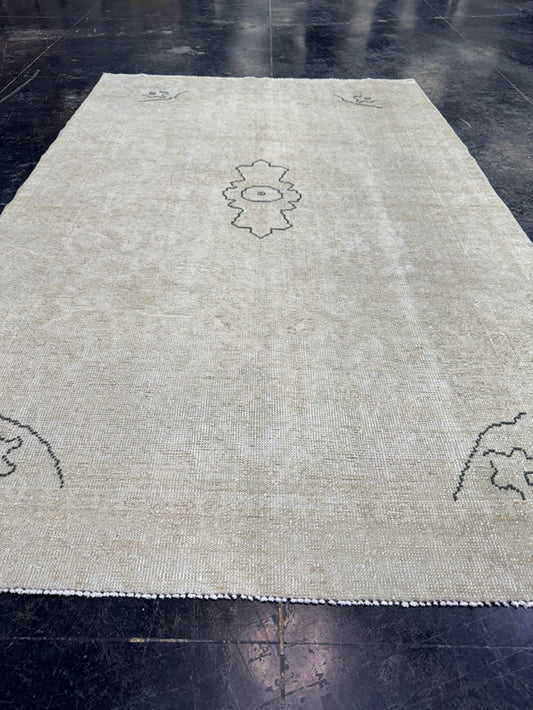 Turkish Vintage Rug 3'10" x 6' #24781