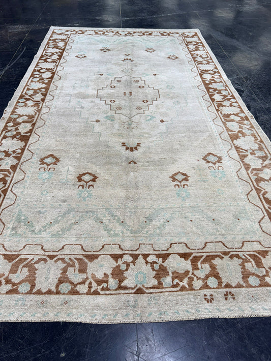 Turkish Vintage Rug 5'2" x 9' #24775