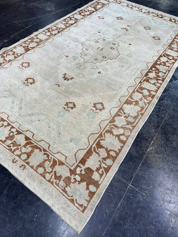 Turkish Vintage Rug 5'2" x 9' #24775