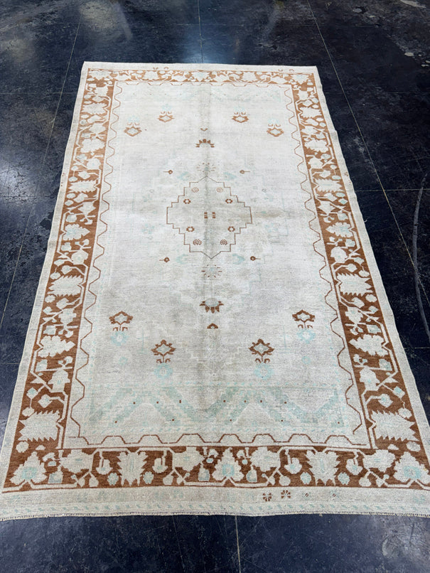 Turkish Vintage Rug 5'2" x 9' #24775