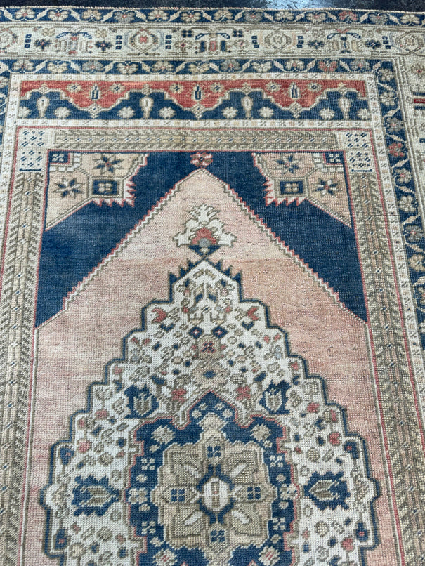 Turkish Vintage Rug 4'2" x 6'10" #24770