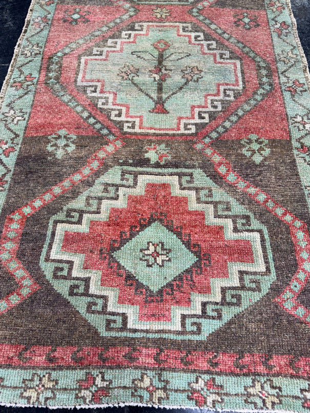 Turkish Vintage Rug 2'10" x 5'8" #24769
