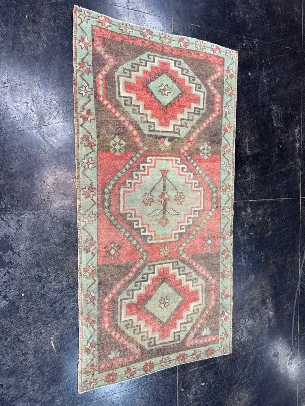 Turkish Vintage Rug 2'10" x 5'8" #24769