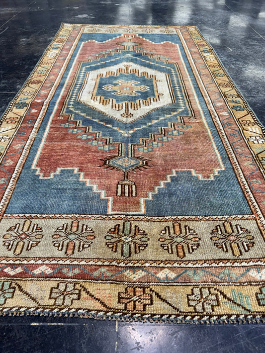Turkish Vintage Rug 3'3" x 6'5" #24766