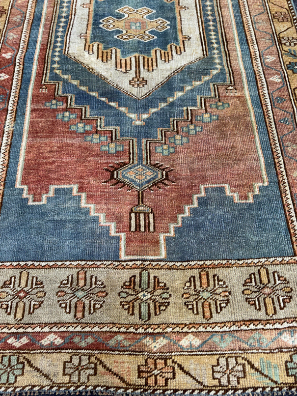 Turkish Vintage Rug 3'3" x 6'5" #24766