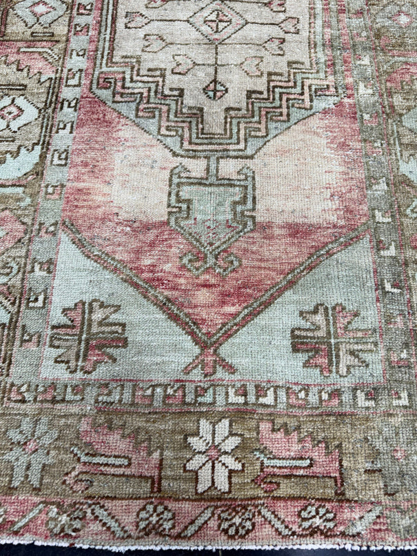 Turkish Vintage Rug 3' x 5'3" #24764