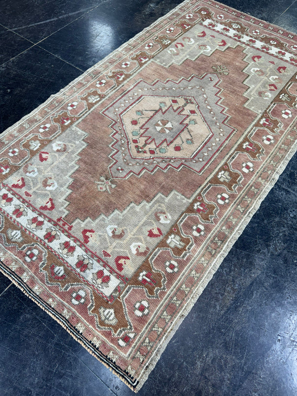 Turkish Vintage Rug 3'5" x 6'3" #24757