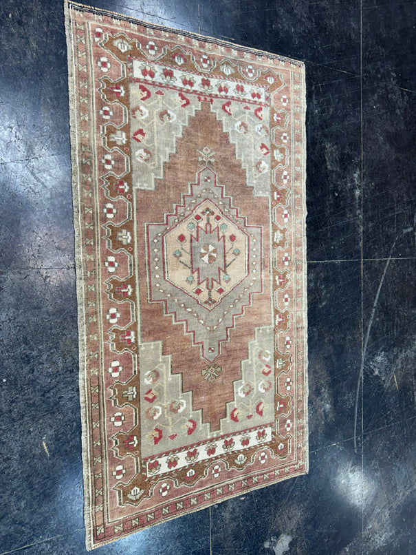 Turkish Vintage Rug 3'5" x 6'3" #24757