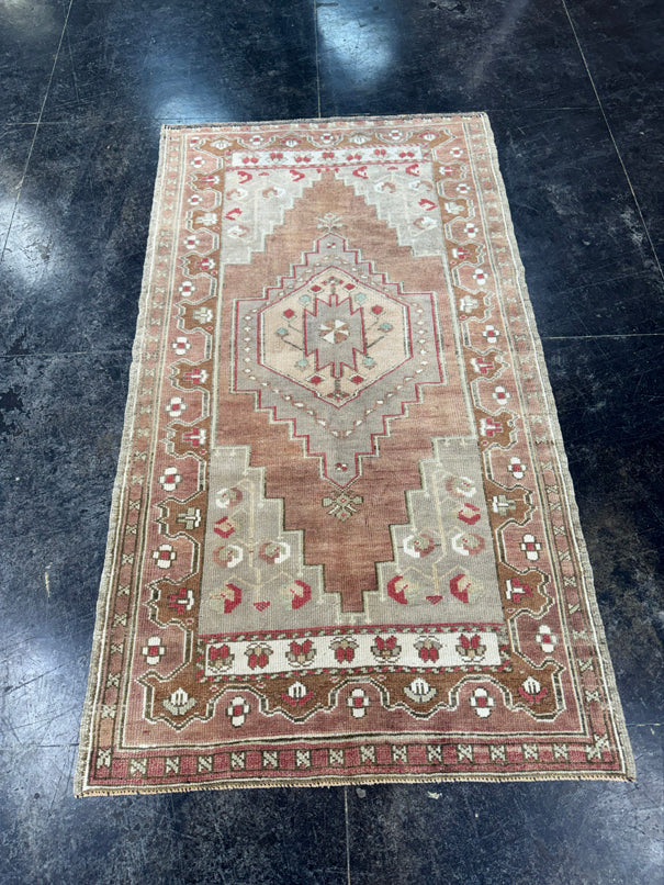 Turkish Vintage Rug 3'5" x 6'3" #24757