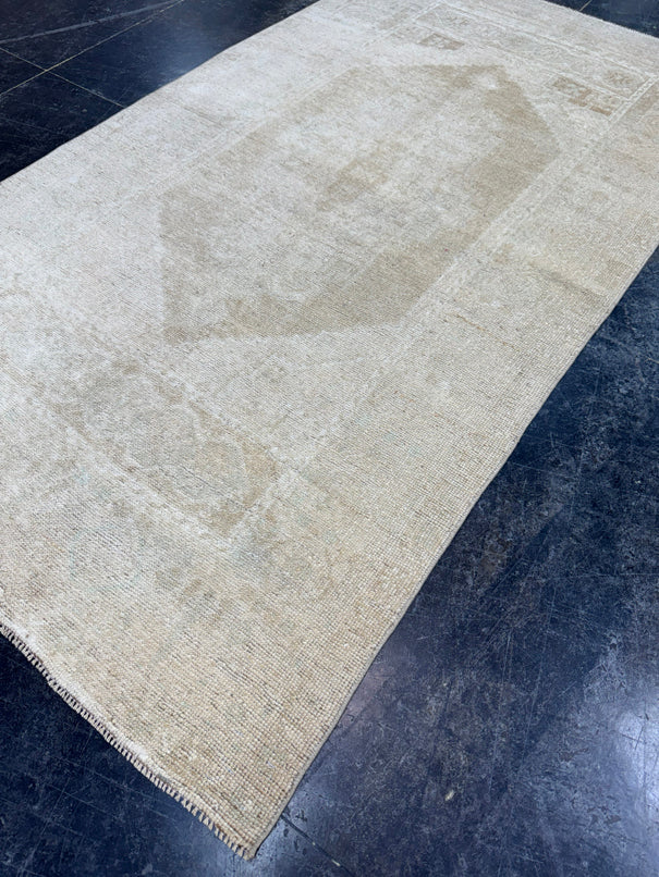 Turkish Vintage Rug 3'10" x 7' #24753