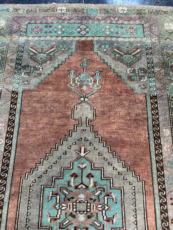 Turkish Vintage Rug 3'2" x 6'7" #24751
