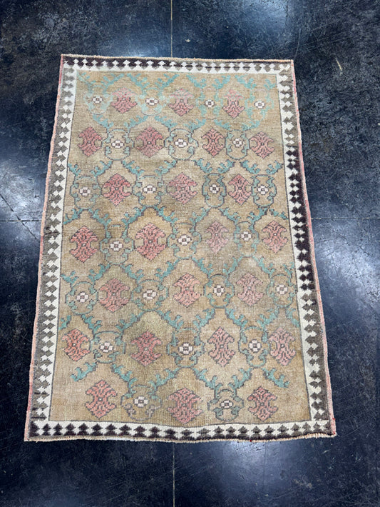 Turkish Vintage Rug 2'11" x 4'3" #24738