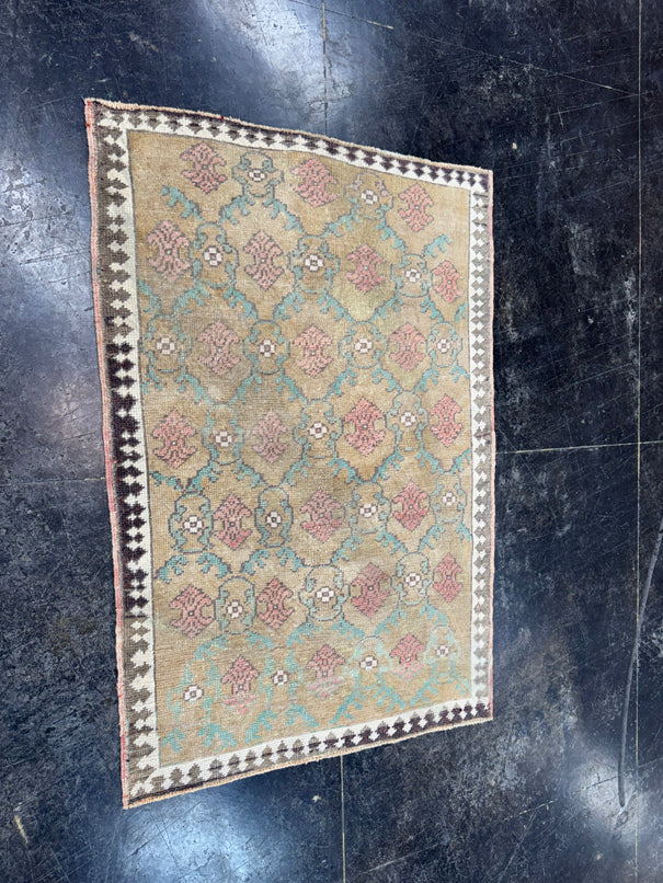 Turkish Vintage Rug 2'11" x 4'3" #24738