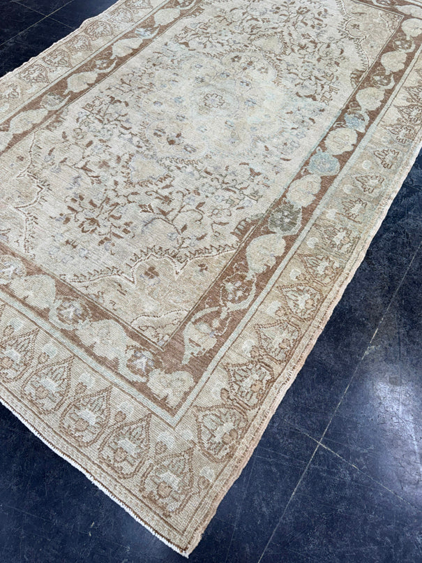 Turkish Vintage Rug 4'10" x 8'7" #24736