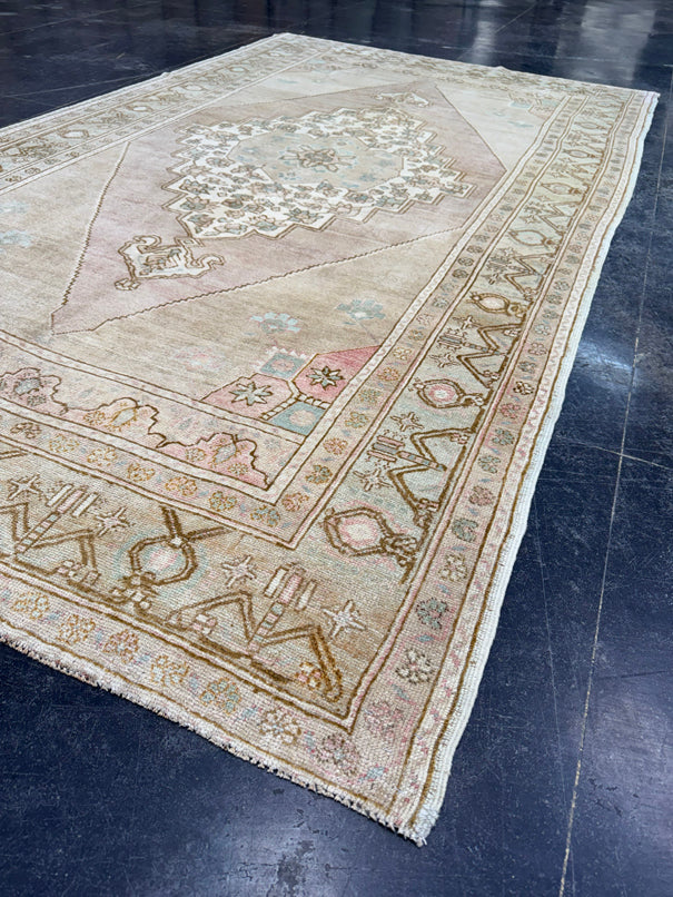 Turkish Vintage Rug 5'7" x 9'8" #24731