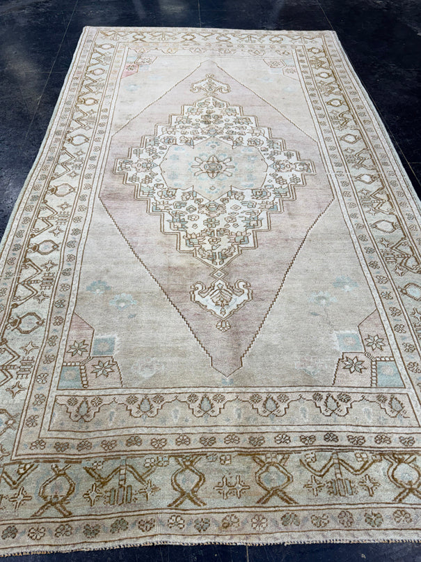 Turkish Vintage Rug 5'7" x 9'8" #24731