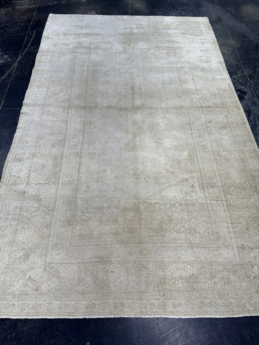 Turkish Vintage Rug 5' x 8'3" #24729