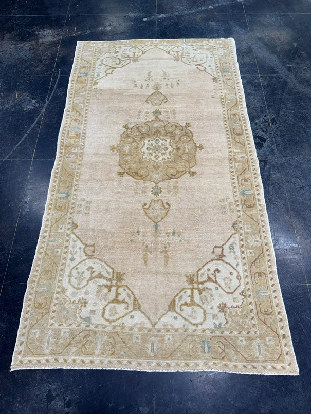 Turkish Vintage Rug 4'11" x 9'2" #24726