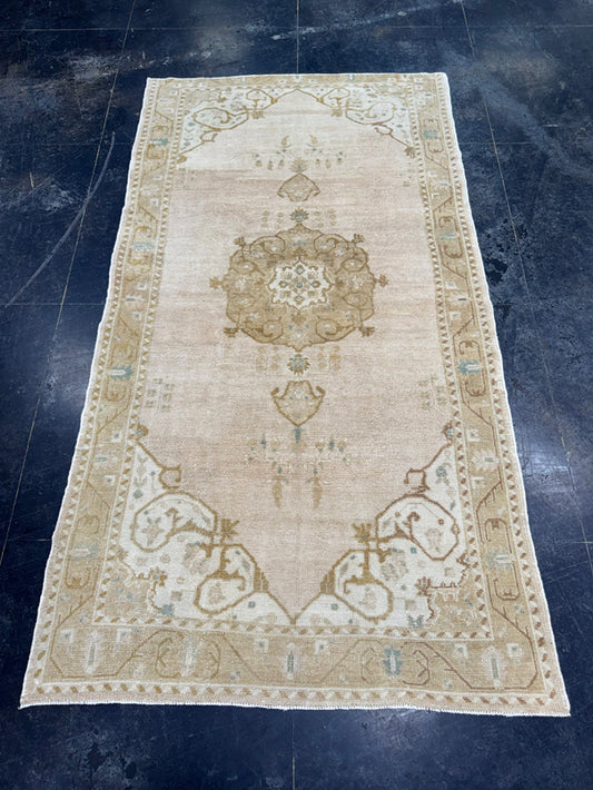 Turkish Vintage Rug 4'11" x 9'2" #24726
